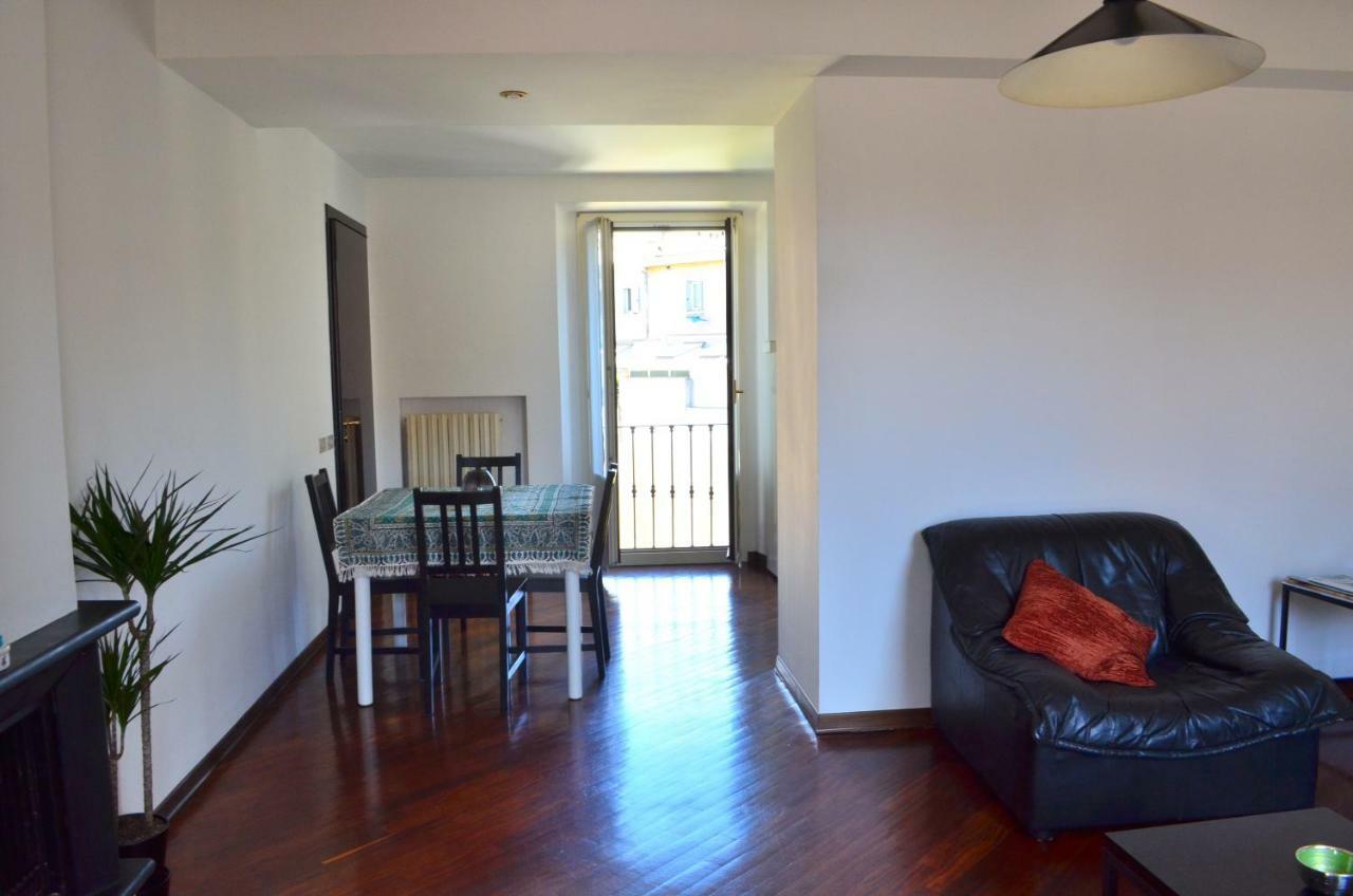 Cozy one bedroom apartment in Milano, Brera Buitenkant foto